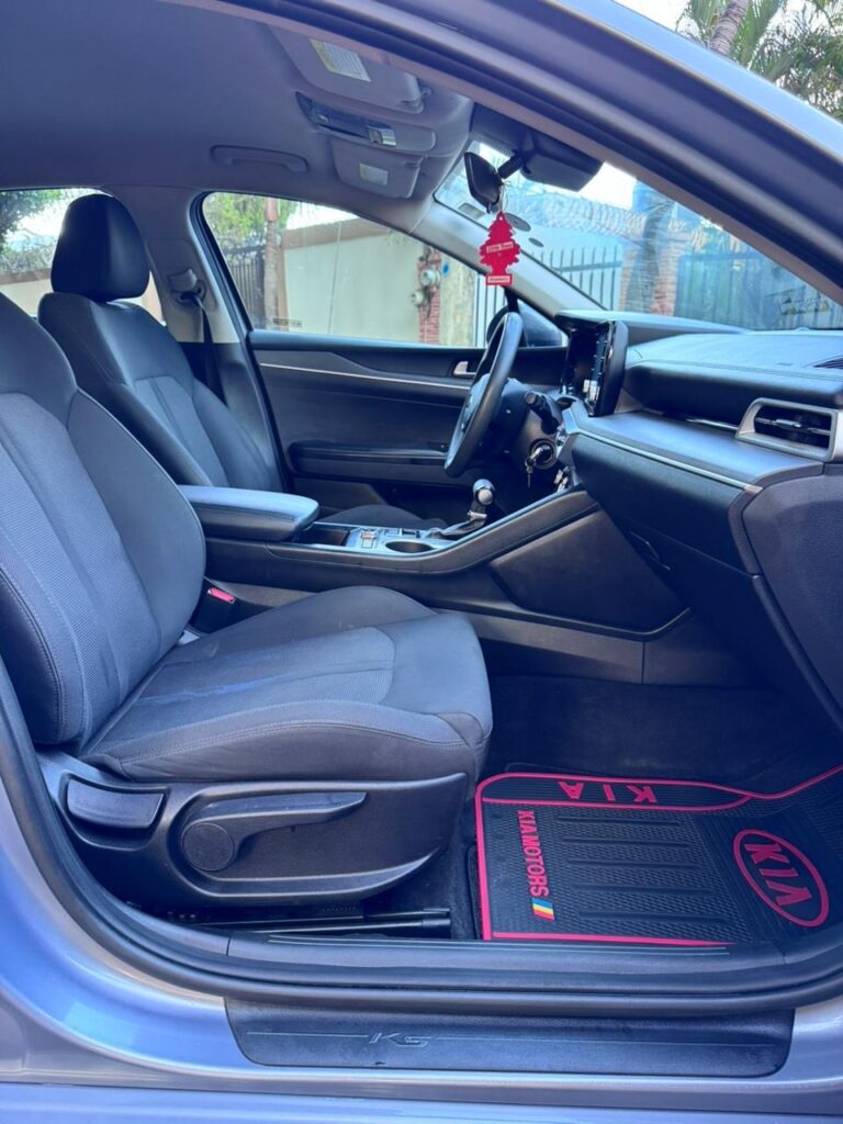 Kia K5 LX 2021