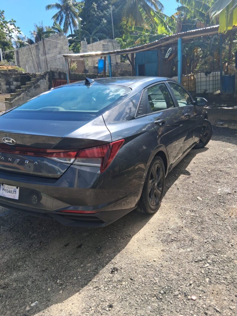 Hyundai Elantra SEL 2021