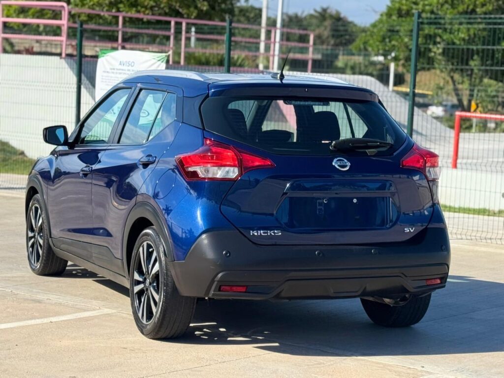 Nissan Kicks SV 2020