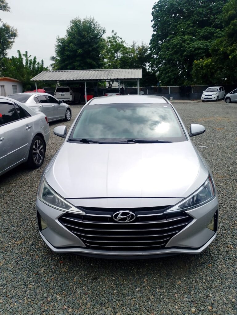Hyundai Elantra 2020