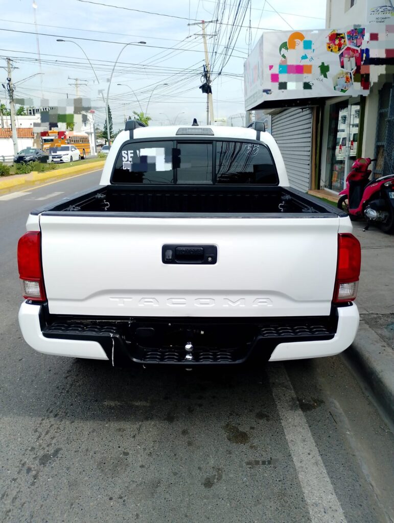 Toyota Tacoma SR5 2020