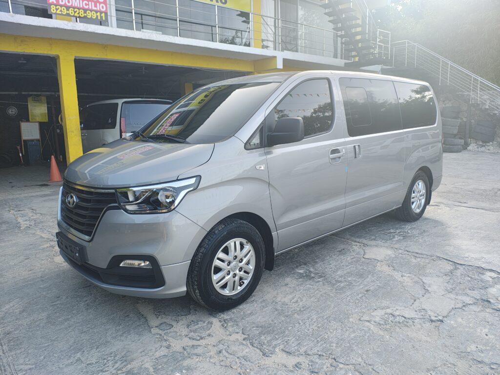 Hyundai Grand Starex 2020
