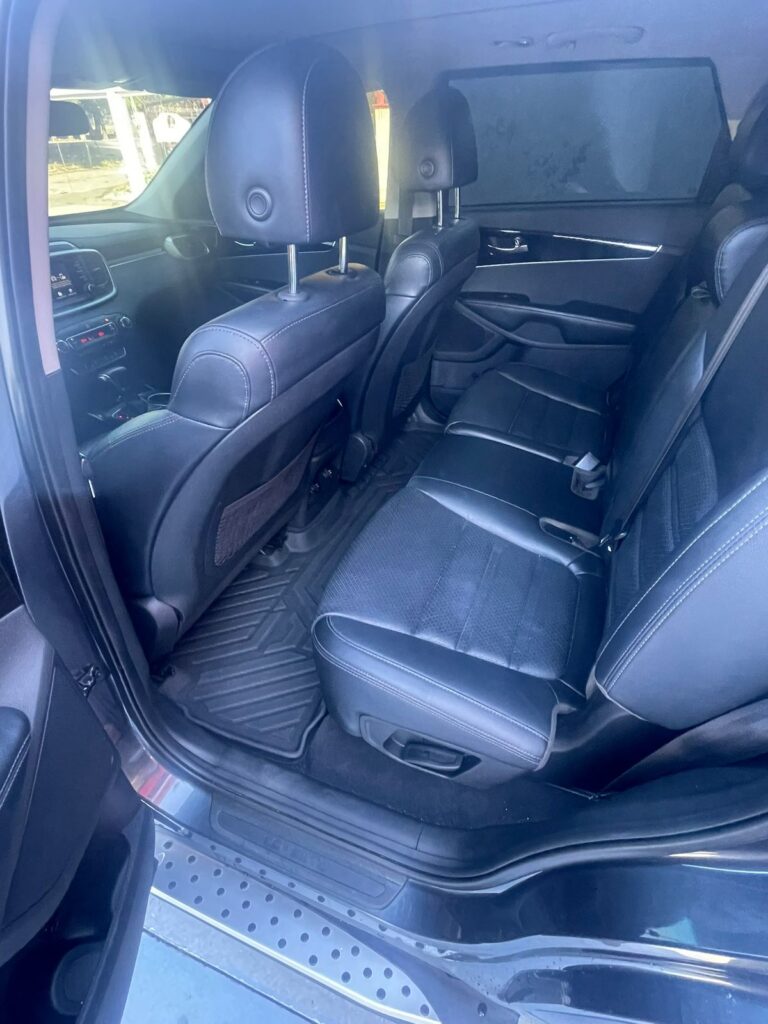 Kia Sorento EX 2020