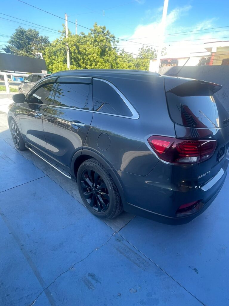 Kia Sorento EX 2020