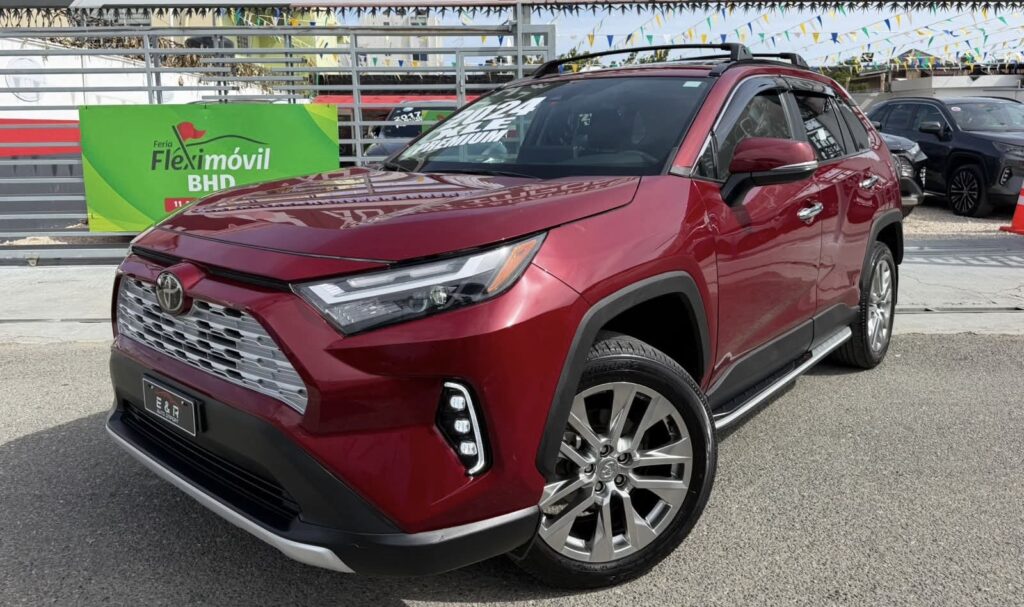 Toyota RAV4 XLE Premium 2024