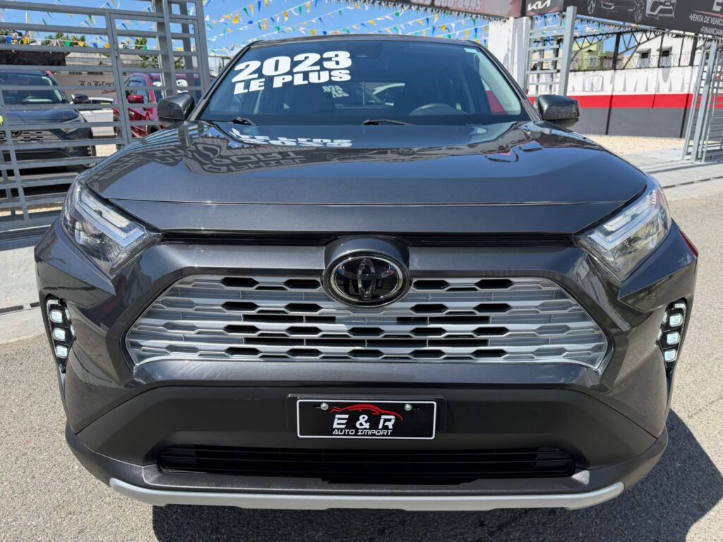 Toyota RAV4 LE Plus 2023