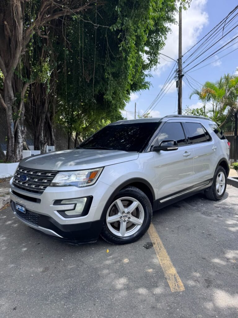 Ford Explorer XLT 2017