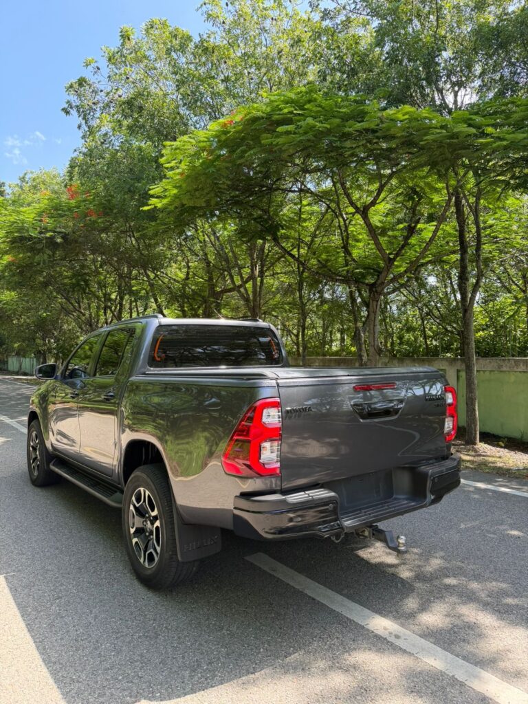 Toyota Hilux Limited TSS 2023